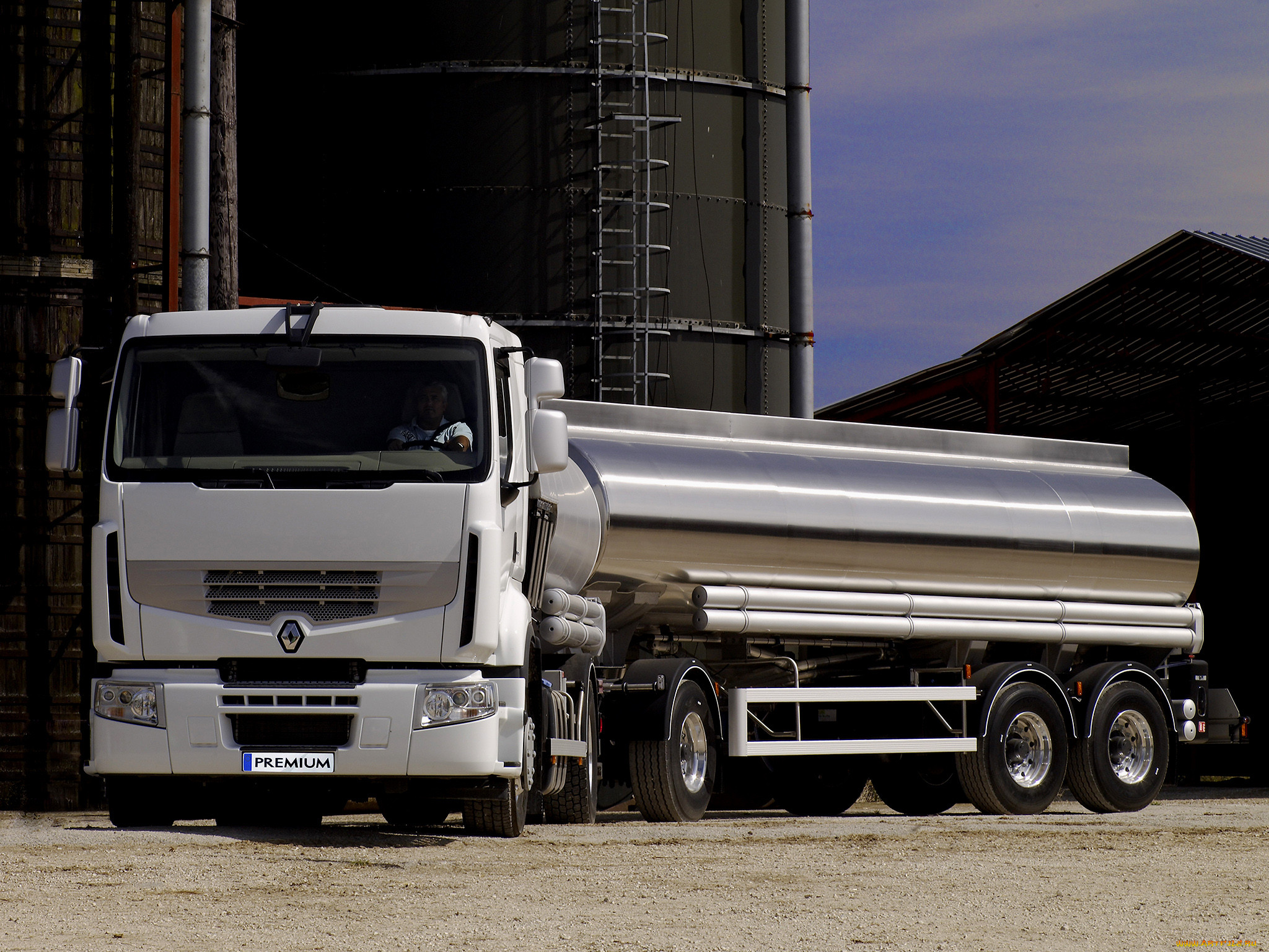 , renault, trucks